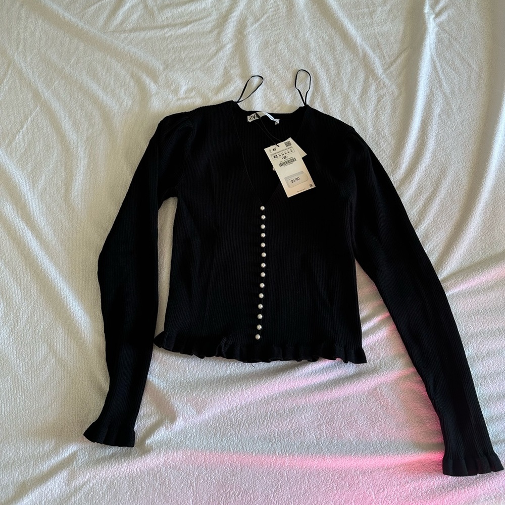 Cute ZARA top with pearl buttons!- NEW WITH TAGS!